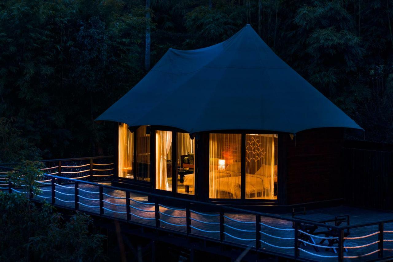 The Pavilions Himalayas Lake View Pokhara Exteriör bild