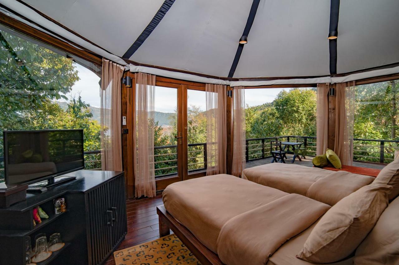 The Pavilions Himalayas Lake View Pokhara Exteriör bild
